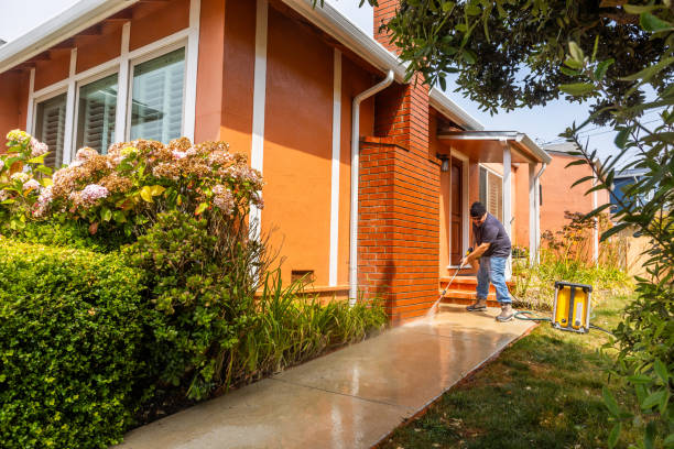 Best Residential Pressure Washing Services  in Liolnton, NC